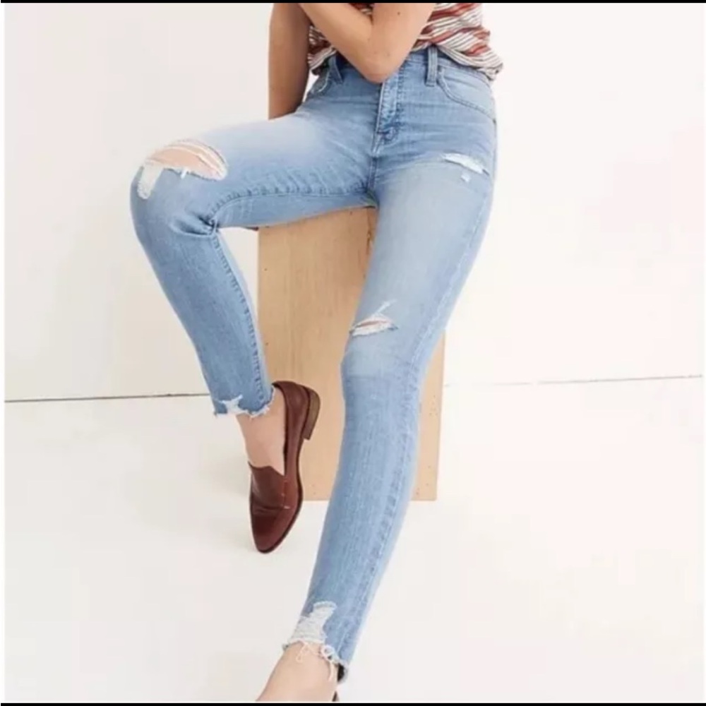 Madewell 9" High Rise Skinny Jeans Size 30 Distressed Raw Hem Winifred Holes
